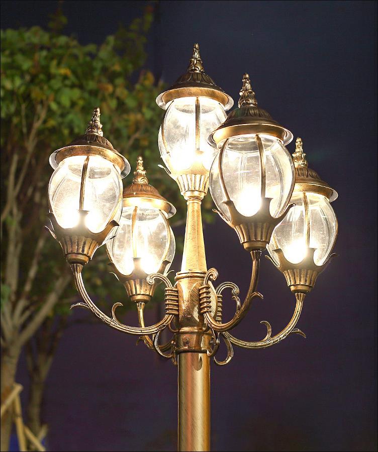 Neues Design Outdoor Dekoration Garden Street Lamp Pole