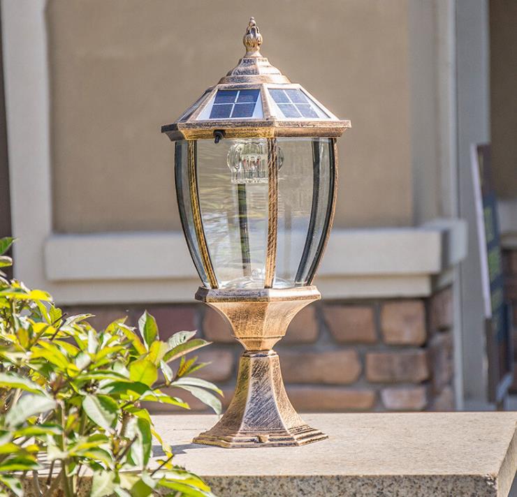 LED Solarlampe im Freien wasserdichte Gartenlampe im europäischen Stil Wandleuchte